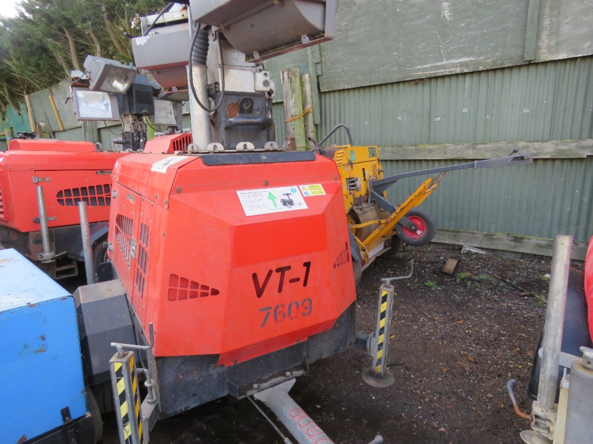 VT1 TOWED LIGHTING TOWER WITH KUBOTA ENGINE AND LINZ ALTERNATOR. SN: 801811. WHEN TESTED WAS SEEN TO - Image 6 of 6