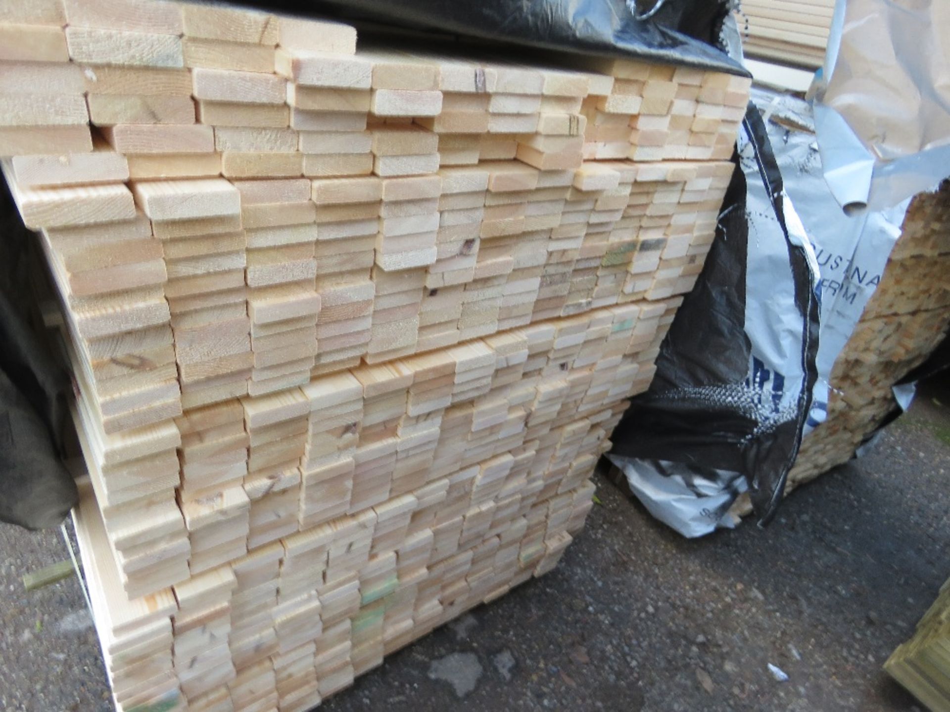 EXTRA LARGE PACK OF UNTREATED TIMBER BOARDS 68MM X 20MM APPROX. @ 1.83M LENGTH APPROX. - Image 2 of 3