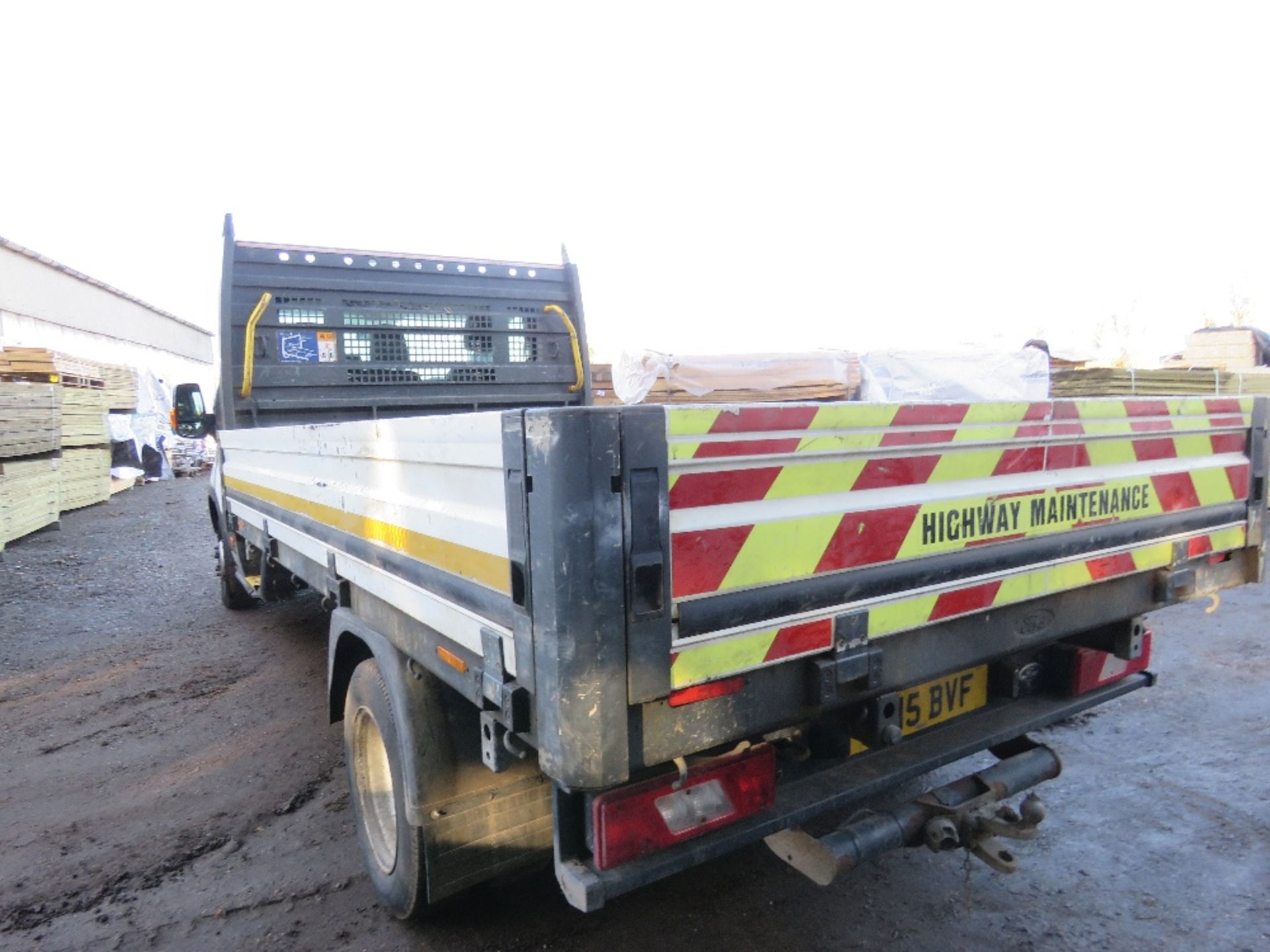 FORD TRANSIT 350 TWIN WHEEL 3.5TONNE DROP SIDE TRUCK REG:GJ15 BVF 171,660 REC MILES. 3 KEYS. MOT 03/ - Image 8 of 12