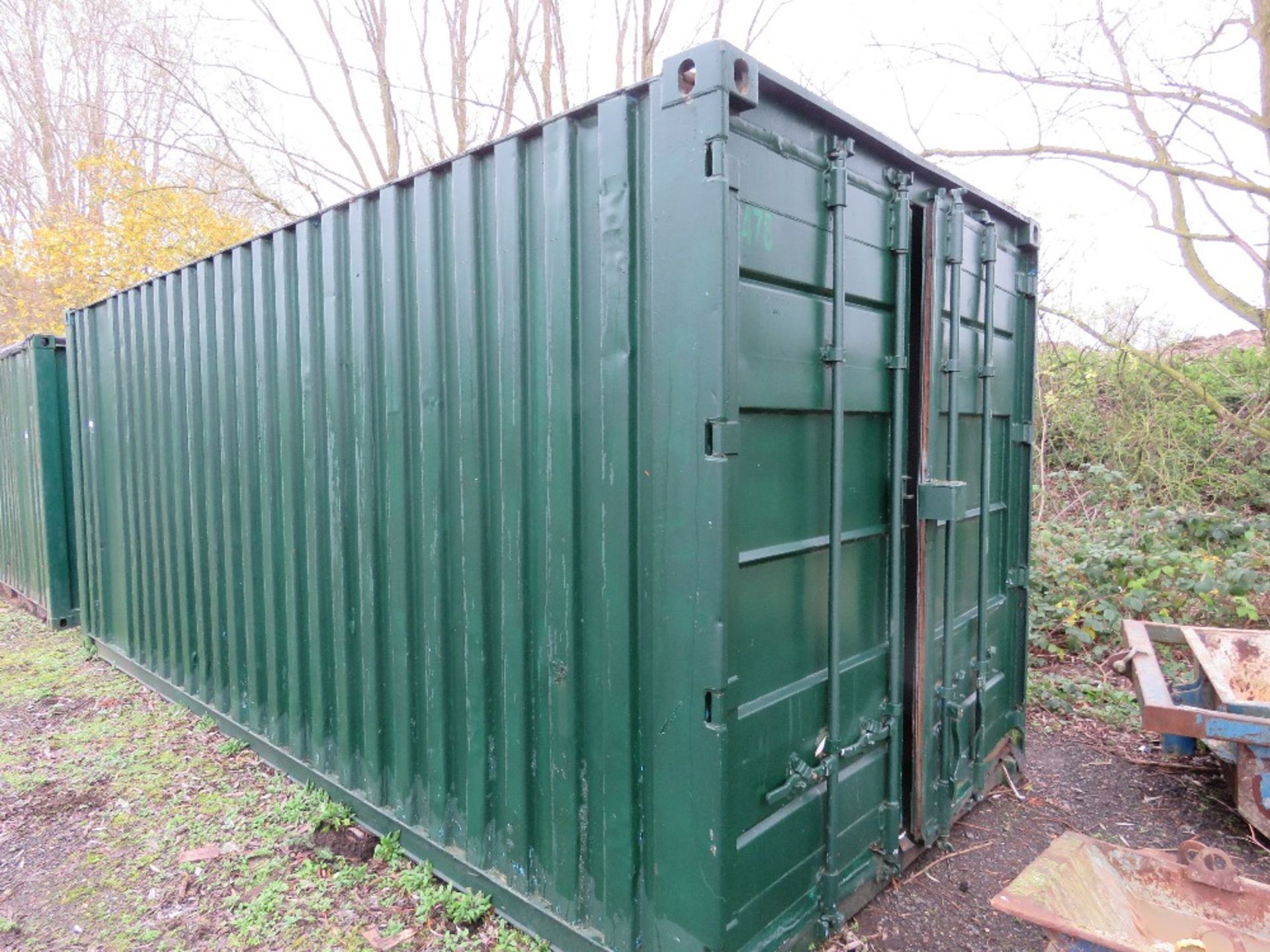 20FT LENGTH SHIPPING CONTAINER STORE. THIS LOT IS SOLD UNDER THE AUCTIONEERS MARGIN SCHEME, THERE - Image 2 of 5