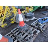 ROAD CONES PLUS WIRE ROPE. THIS LOT IS SOLD UNDER THE AUCTIONEERS MARGIN SCHEME, THEREFORE NO VA