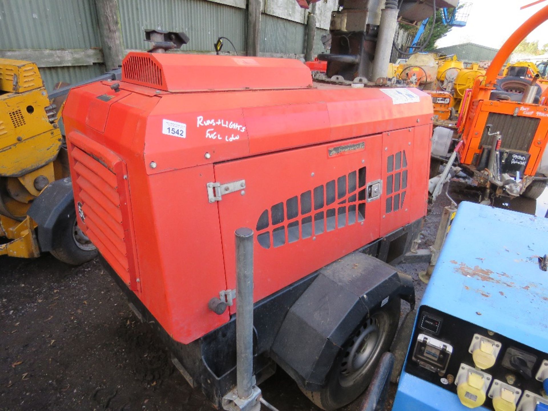 VT1 TOWED LIGHTING TOWER WITH KUBOTA ENGINE AND LINZ ALTERNATOR. SN: 801811. WHEN TESTED WAS SEEN TO - Image 5 of 6