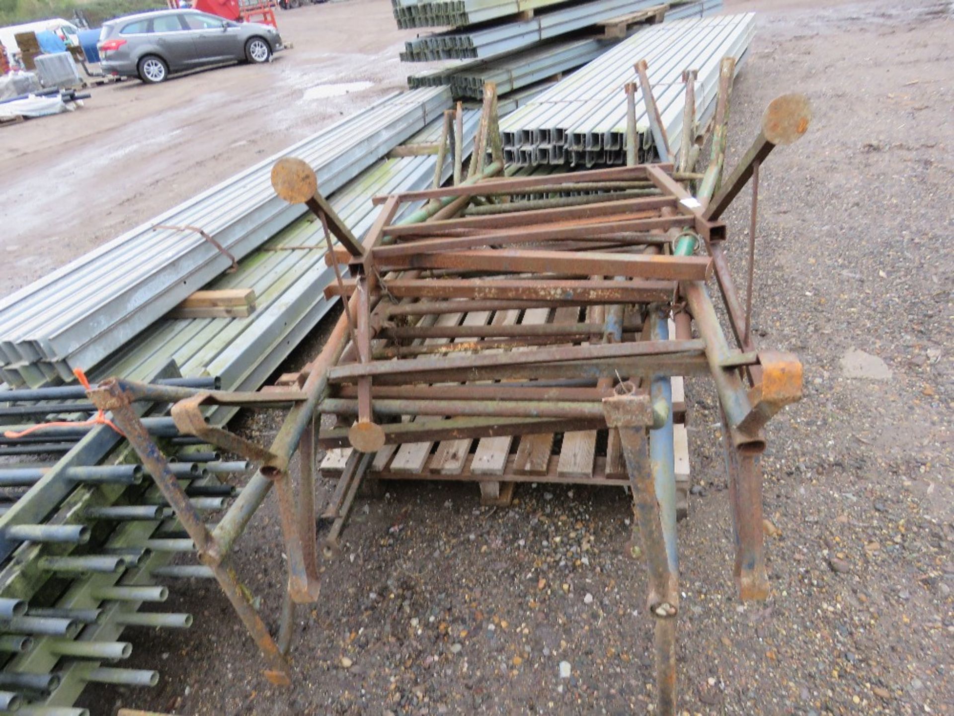 10NO ASSORTED TRESTLES. THIS LOT IS SOLD UNDER THE AUCTIONEERS MARGIN SCHEME, THEREFORE NO VAT WI - Image 3 of 3