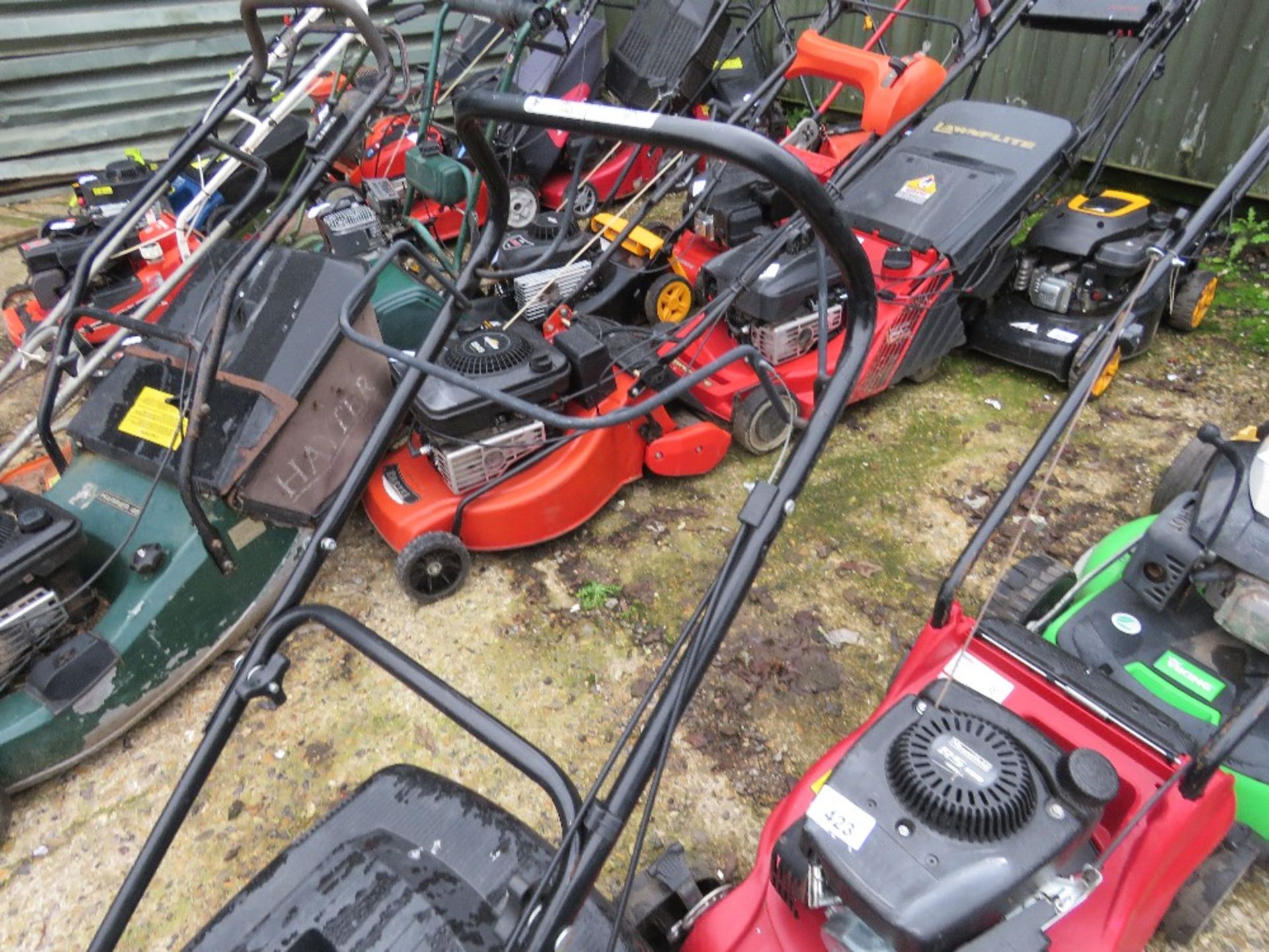 MOUNTFIELD PETROL ENGINED ROTARY LAWNMOWER. WITH COLLECTOR. THIS LOT IS SOLD UNDER THE AUCTIONEE - Image 3 of 3