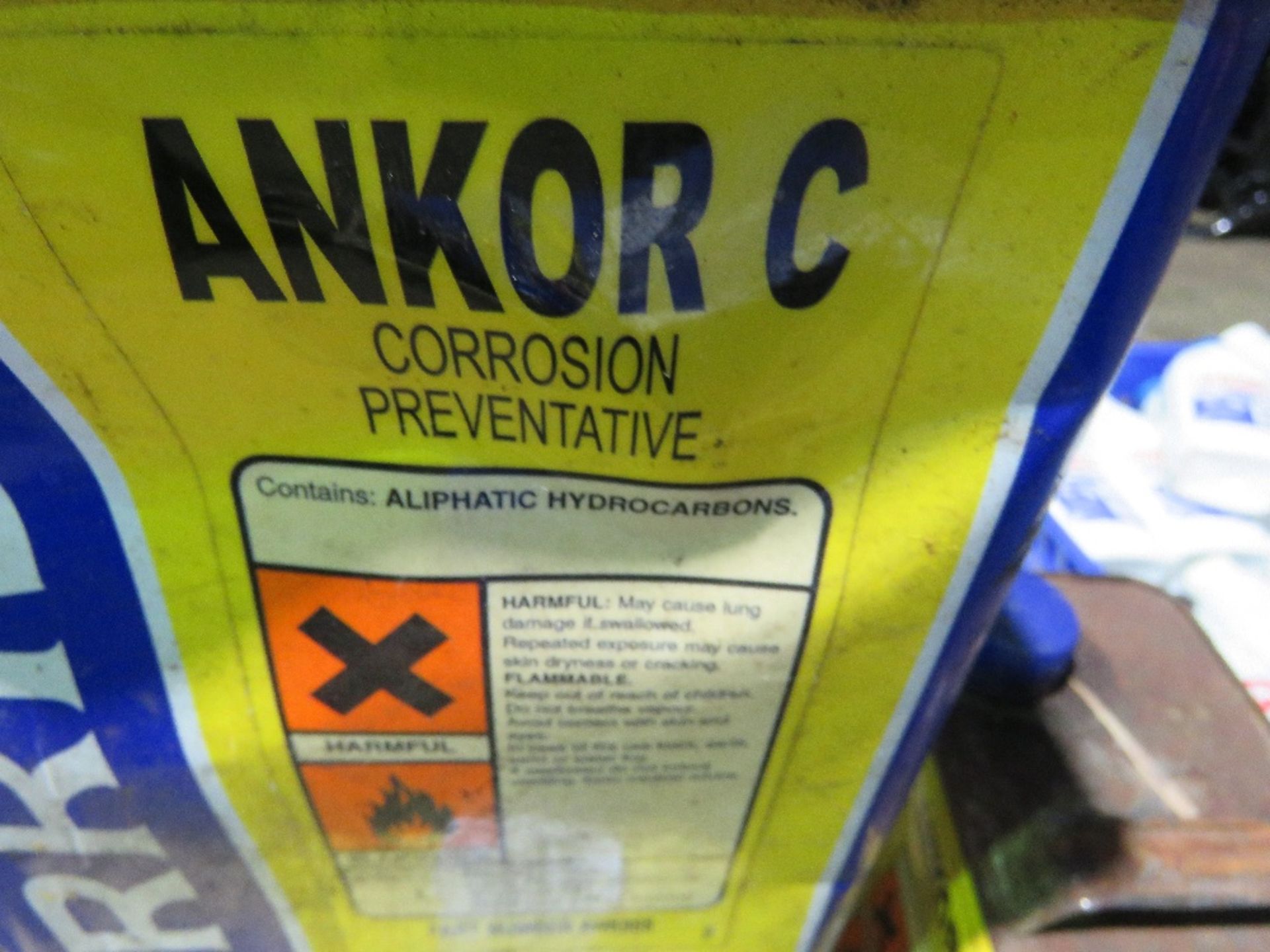 BOX OF PENETRATING FLUID PLUS CORROSION PREVENTER. SOURCED FROM COMPANY LIQUIDATION. - Image 2 of 4