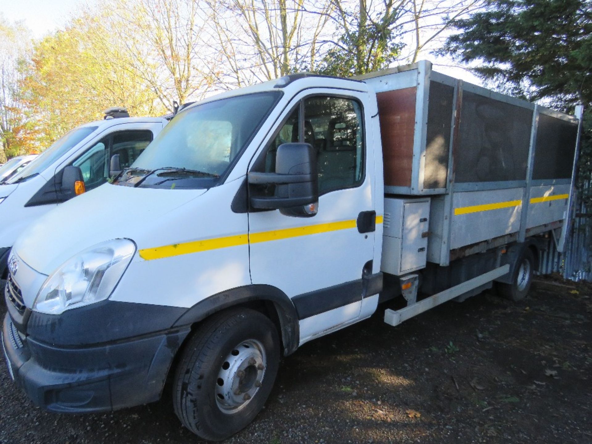 IVECO 70C17 TYPE 7000KG RATED TIPPER TRUCK REG:BG15 YVK WITH V5. 63,954 REC MILES. DIRECT FROM LOCAL - Image 3 of 7