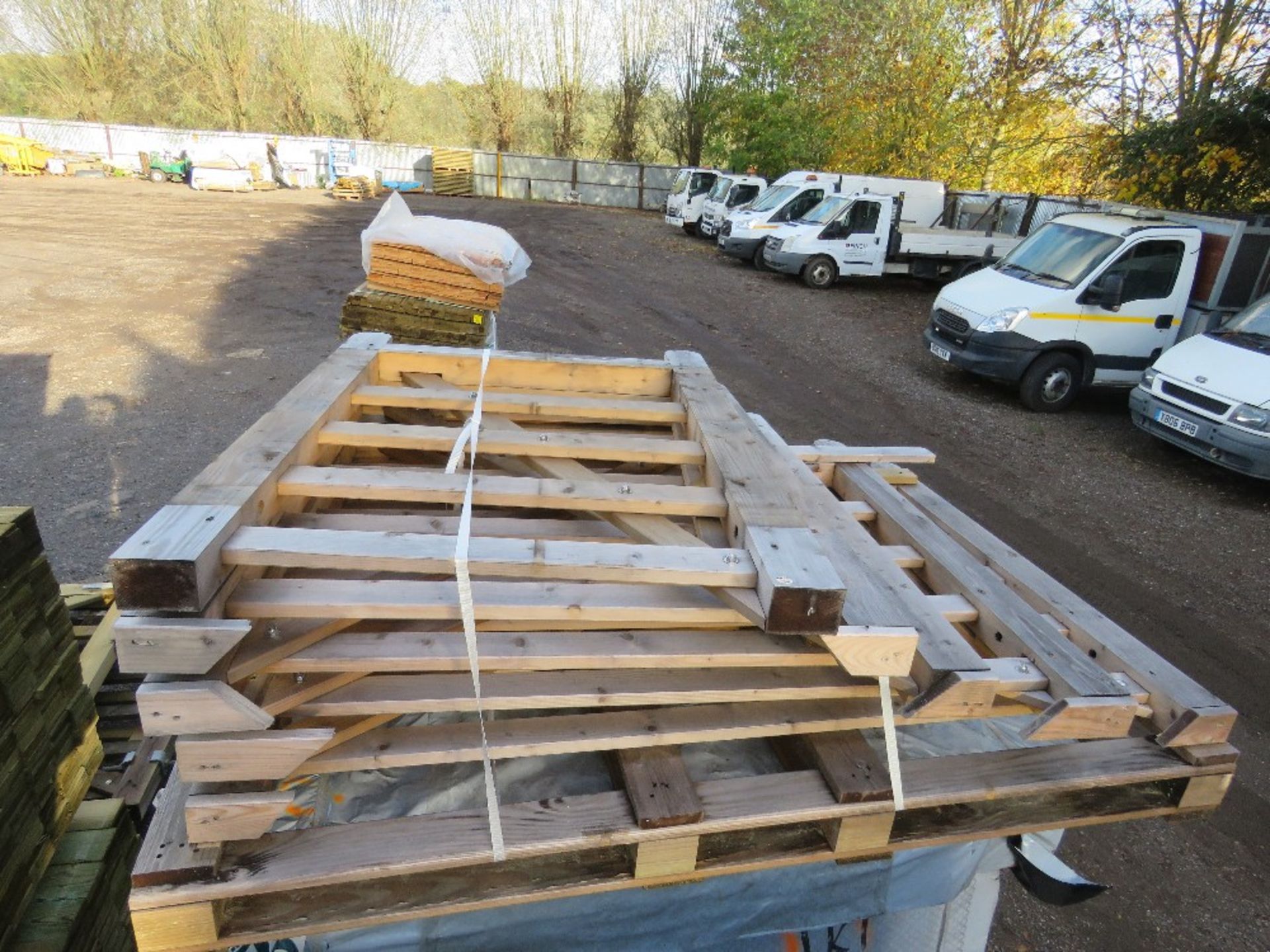 5 X SMALL SIZED WOODEN FIELD ENTRANCE GATES. - Image 6 of 7