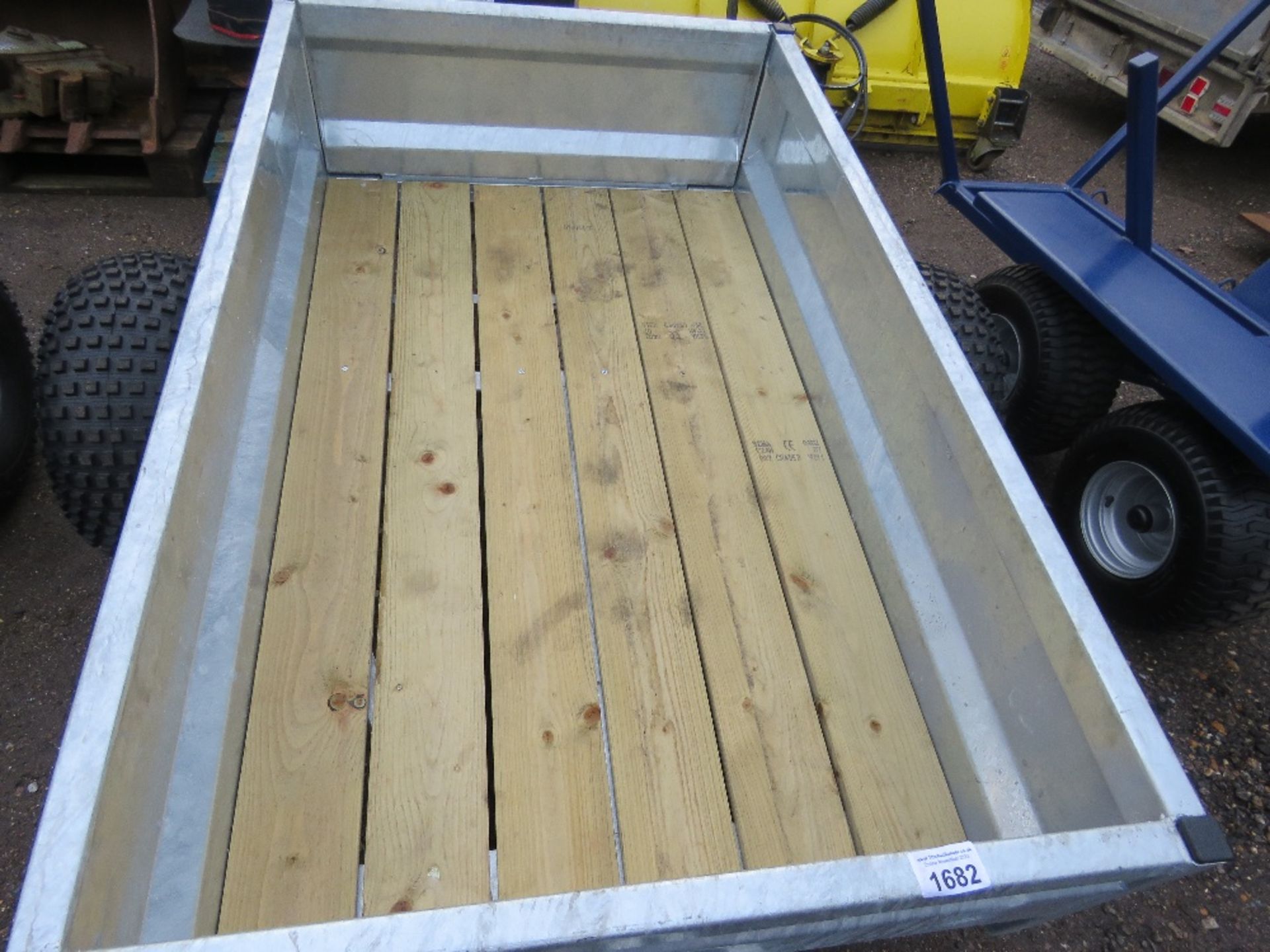 QUAD BIKE TOWED GALVANISED GENERAL PURPOSE TRAILER ON FLOATATION TYRES, 1.61MX 1M APPROX. UNUSED. - Image 5 of 6