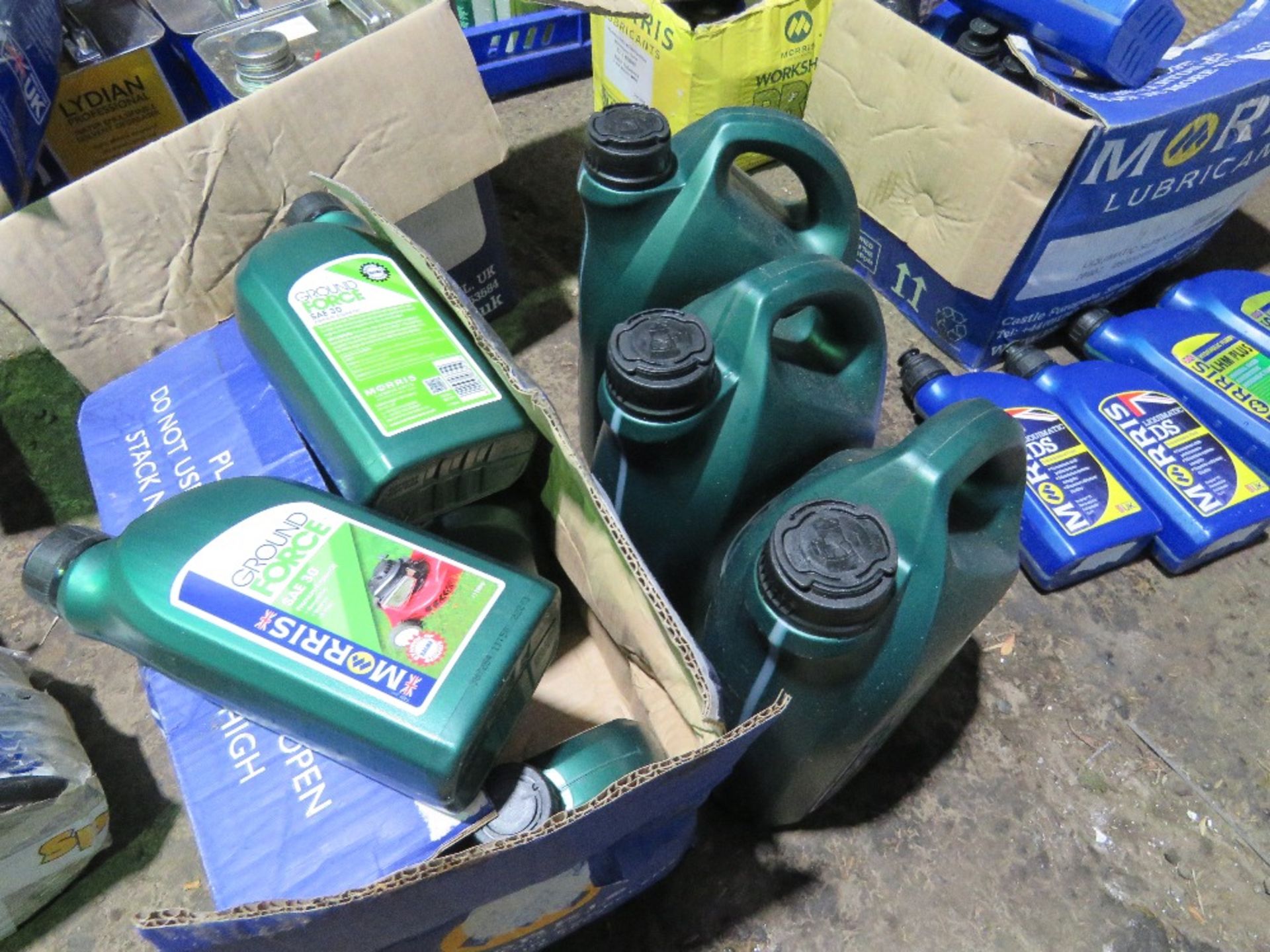 QUANTITY OF SAE MOWER OIL. SOURCED FROM COMPANY LIQUIDATION. - Image 6 of 6