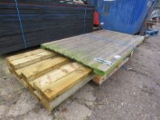 WOODEN GATE PLUS 19NO TIMBER POSTS 4" X 2" @ 2.4M LENGTH APPROX. THIS LOT IS SOLD UNDER THE AUCTI