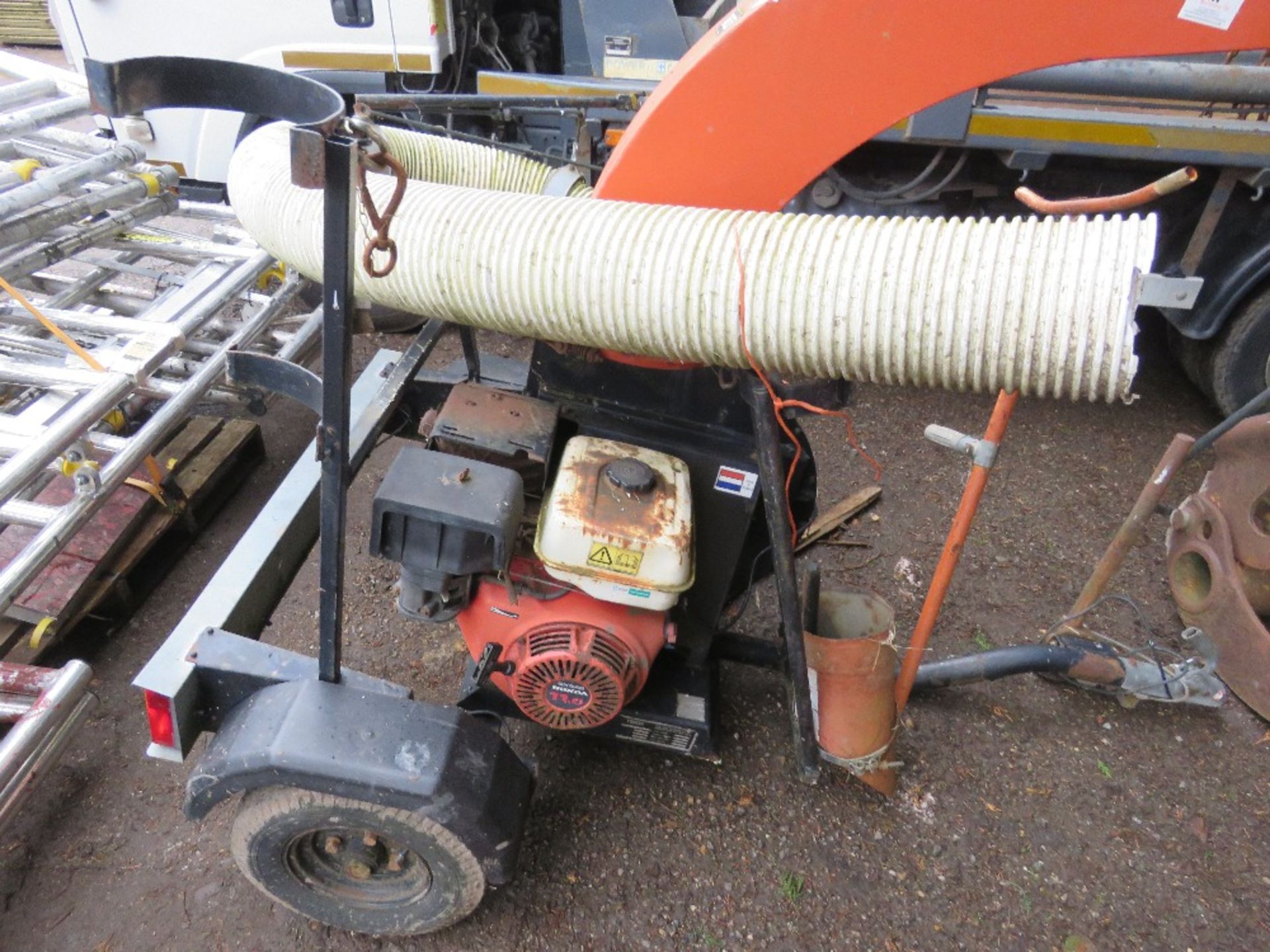 TRILO TOWED PADDOCK VAC UNIT, HONDA ENGINE 11HP, WHEN TESTED WAS SEEN TO RUN AND SUCK.