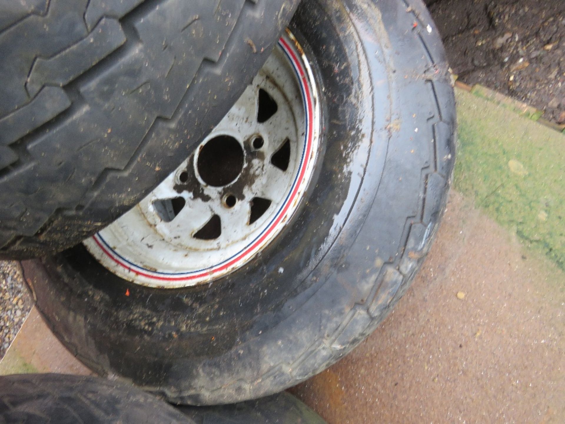 PALLET OF TRAILER WHEELS AND TYRES. - Image 6 of 6