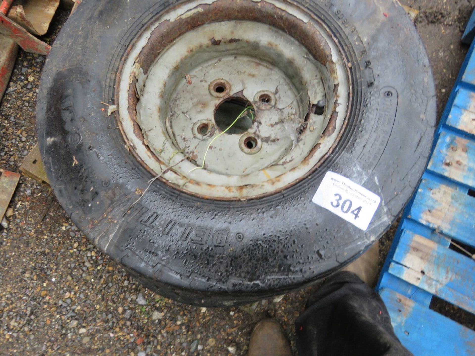 PALLET OF TRAILER WHEELS AND TYRES. - Image 5 of 6