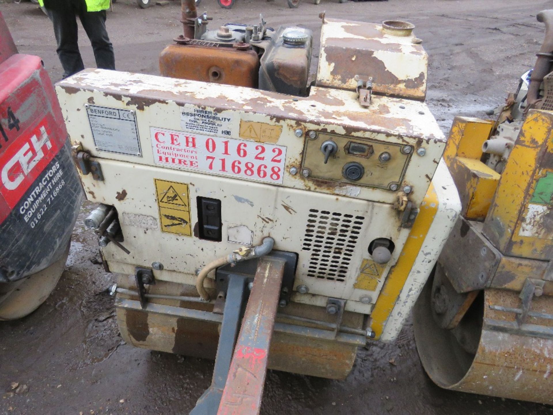 BENFORD TEREX MBR71 SINGLE DRUM ROLLER, YEAR 2011. SN:EB7KY0229. BEEN IN LONG TERM STORAGE. STARTER - Image 2 of 4