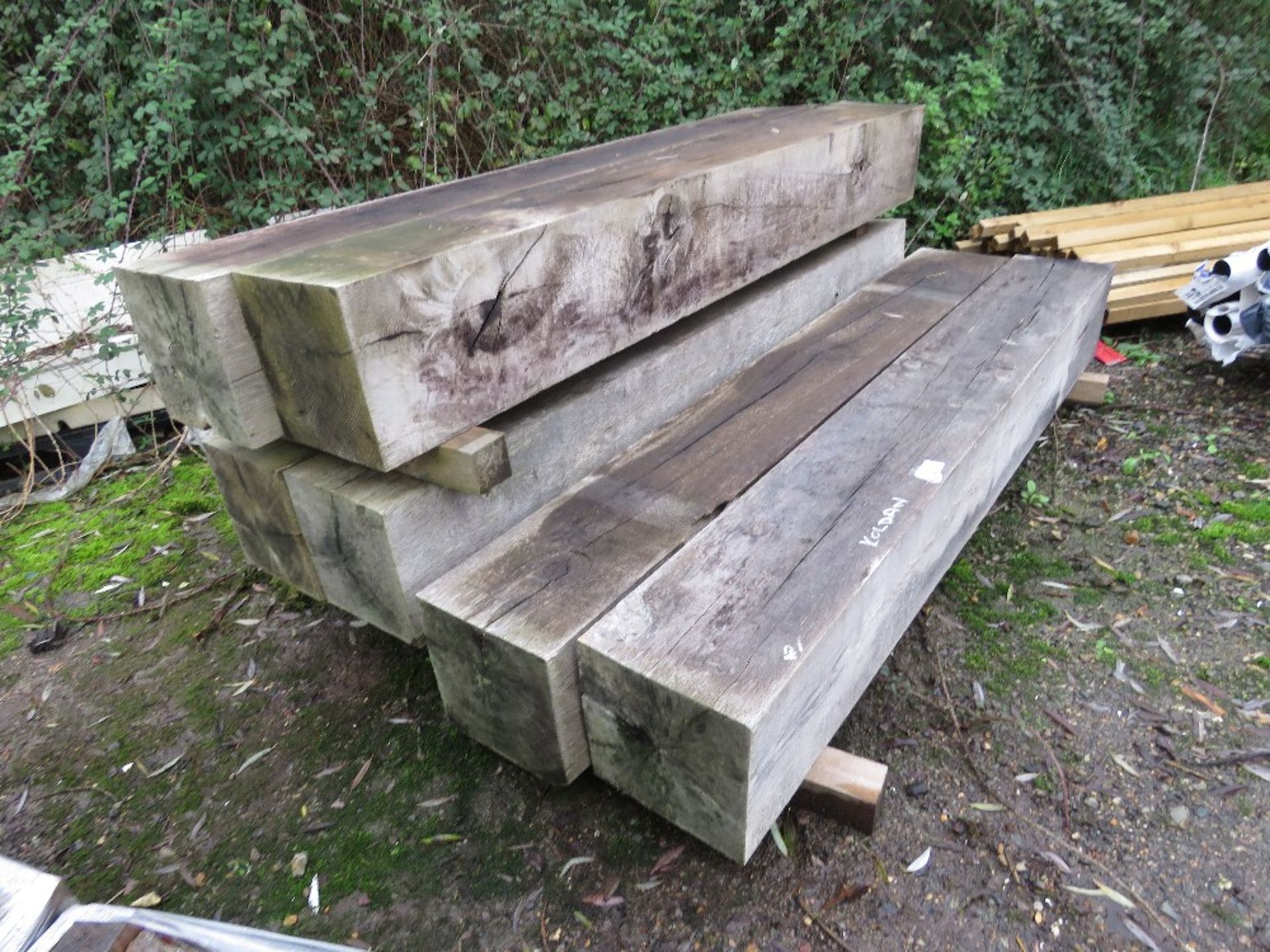 STACK OF 6NO HEAVY TIMBER POSTS, VERY HEAVY, POSSIBLY OAK. 20CM X 30CM X 2.26M LENGTH APPROX. IDEAL