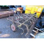TRACTOR MOUNTED SPRINGTINE CULTIVATOR, 8FT WIDTH APPROX. DIRECT FROM LOCAL SMALLHOLDING. THIS LOT