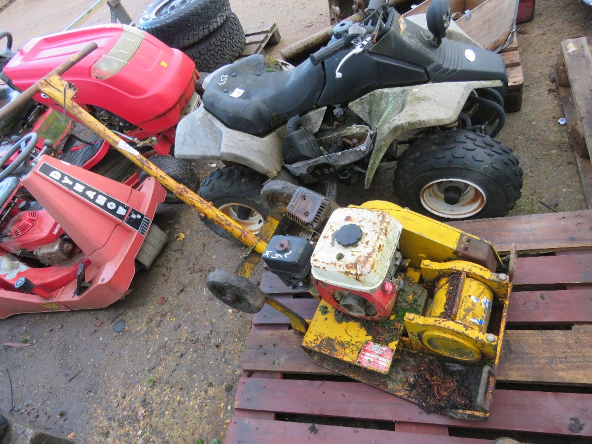 BENFORD COMPACTION PLATE FOR SPARES OR REPAIR. THIS LOT IS SOLD UNDER THE AUCTIONEERS MARGIN SCH
