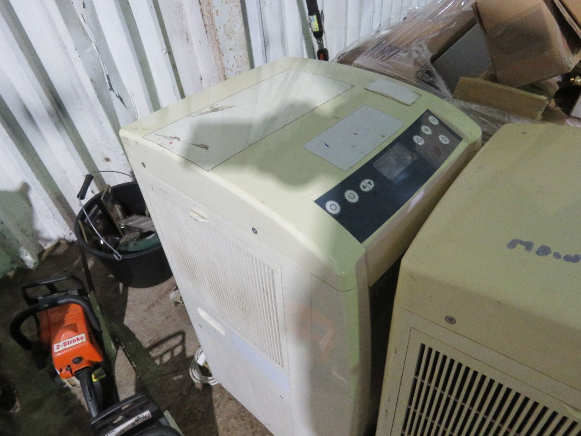 3 X LARGE OUTPUT AIR CONDITIONERS. - Image 4 of 5