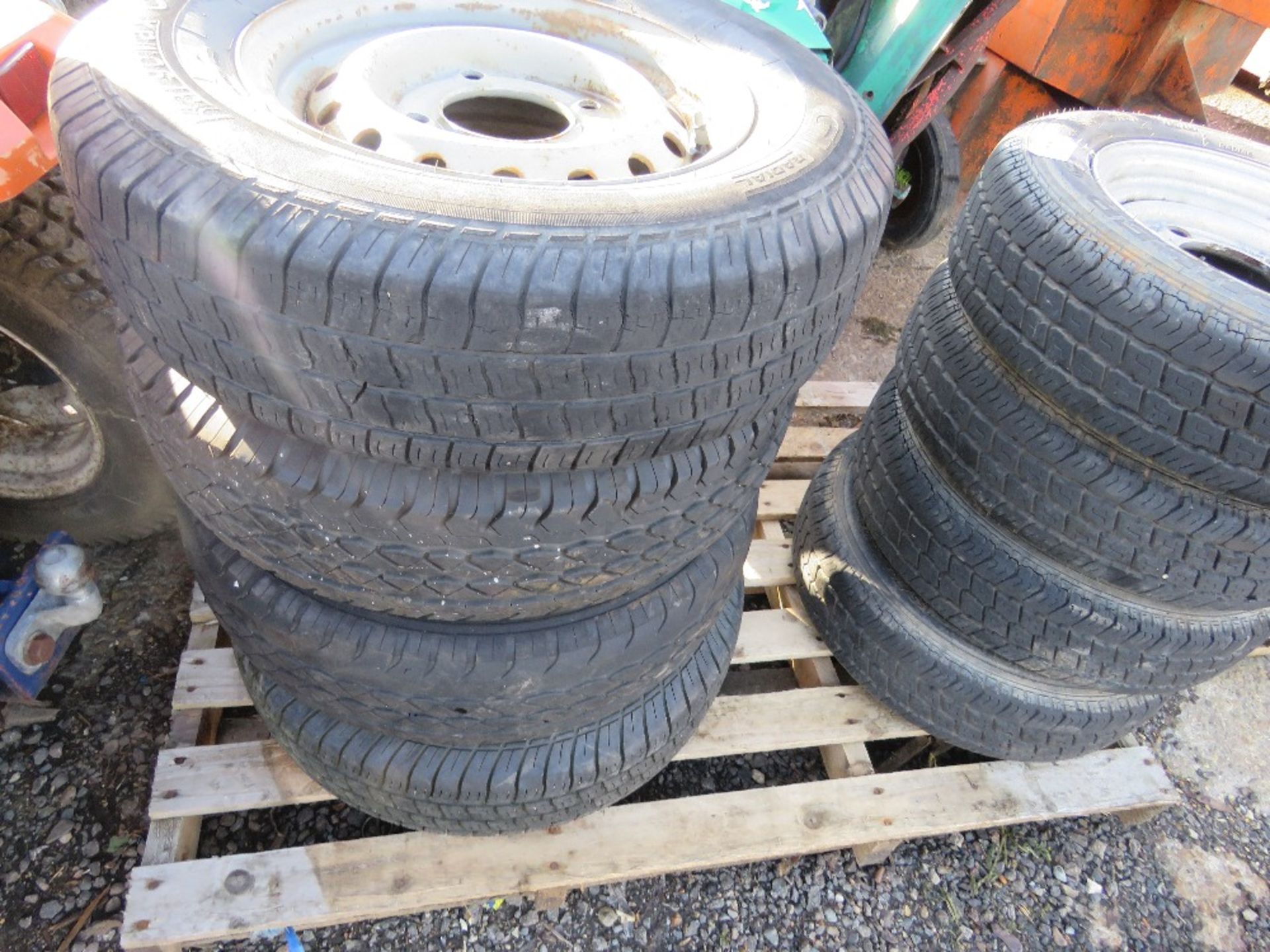 4 X TRAILER WHEELS AND TYRES. 165R13C95/94N SIZE.