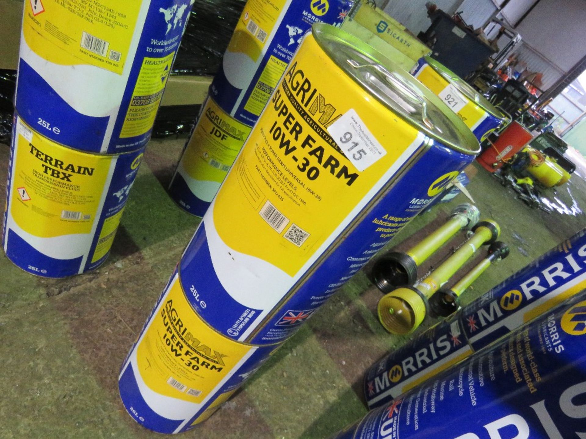 2NO 25LITRE DRUMS OF MORRIS OILS: SUPER FARM 10/30 UNIVERSAL OIL.. SOURCED FROM COMPANY LIQUIDA