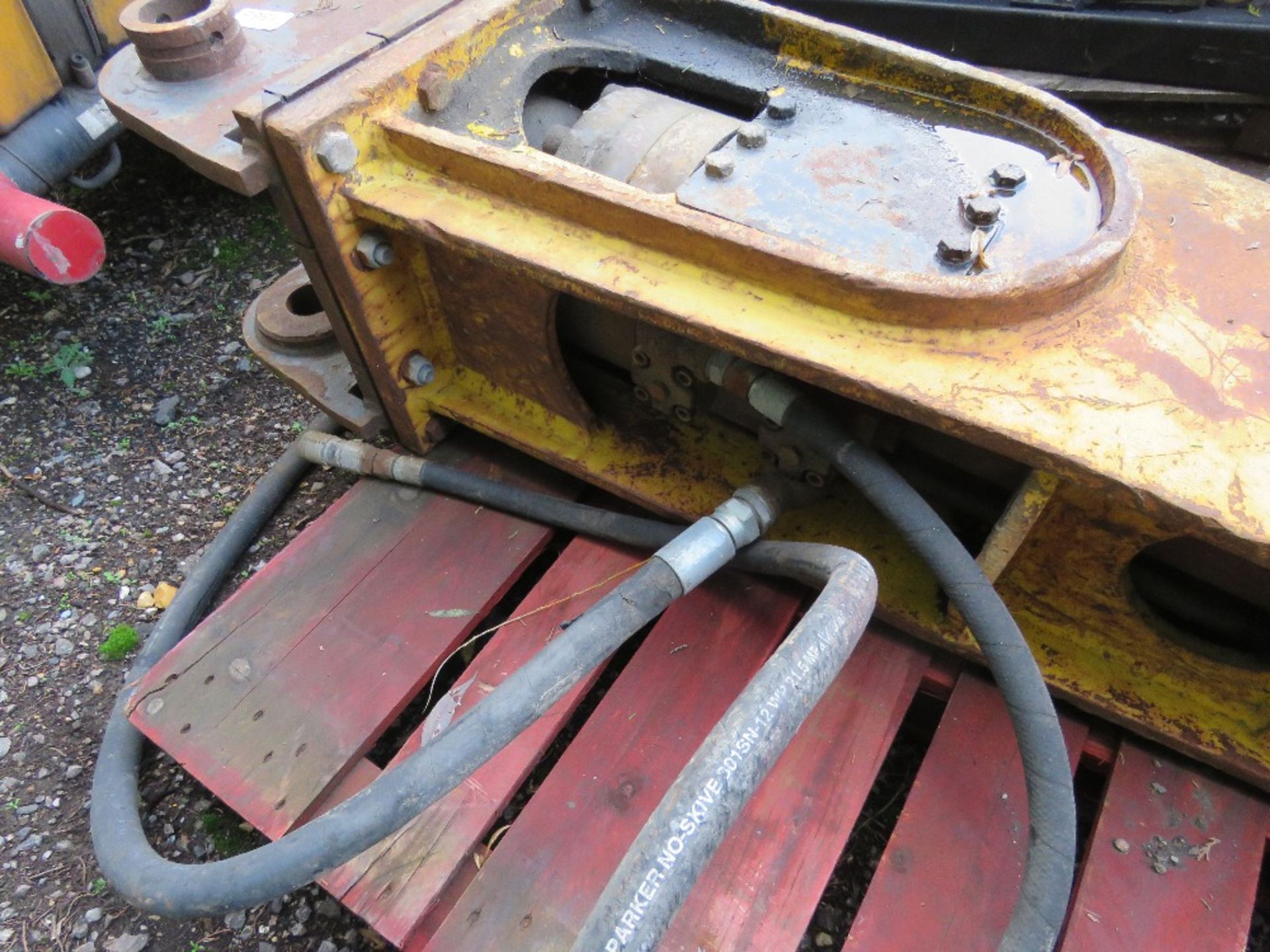 INDECO TYPE HYDRAULIC EXCAVATOR MOUNTED BREAKER ON 65MM PINS. - Image 3 of 5