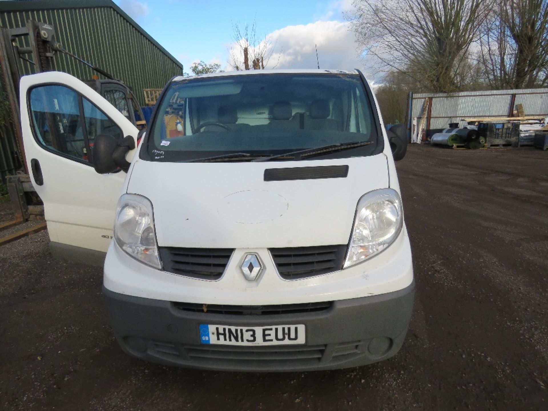 RENAULT TRAFIC DCi115 PANEL VAN REG:HN13 EUU. WITH V5. 2 X KEYS. MOT UNTIL AUGUST 2024. WHEN TESTED - Image 4 of 16