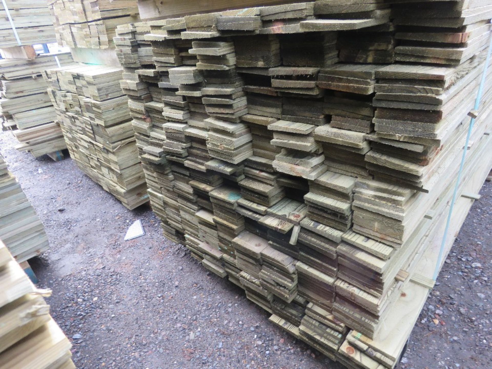 LARGE PACK OF TREATED FEATHER EDGE CLADDING BOARDS: 1.8M LENGTH X 100MM WIDTH APPROX. - Image 2 of 3
