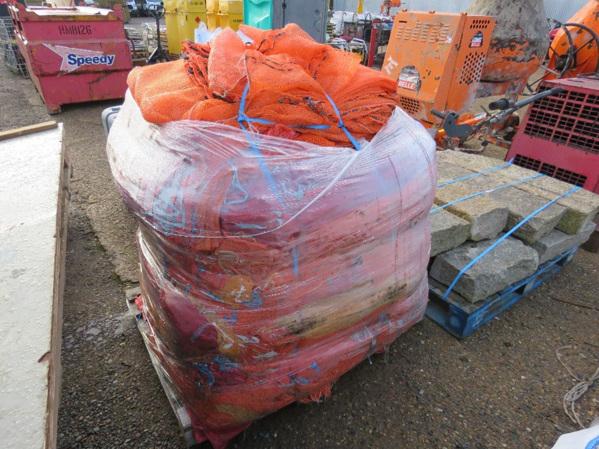 PALLET CONTAINING APPROX. 1500 NO. ORANGE VEGETABLE/LOG NETS, 25KG RATED CAPACITY.