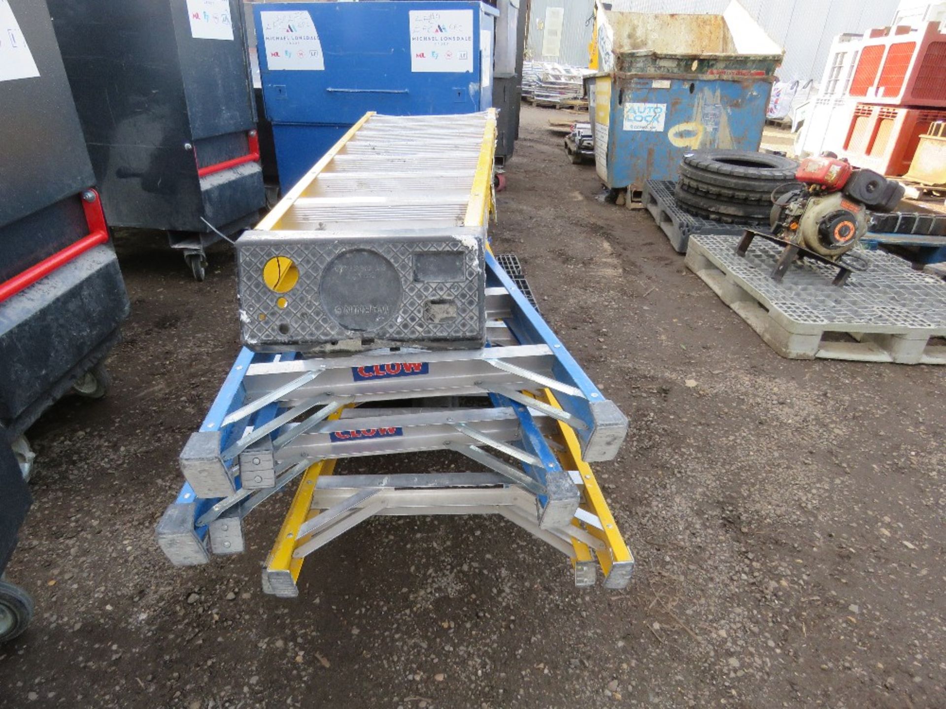 5 X GRP STEP LADDERS. DIRECT FROM COMPANY LIQUIDATION. - Image 2 of 4