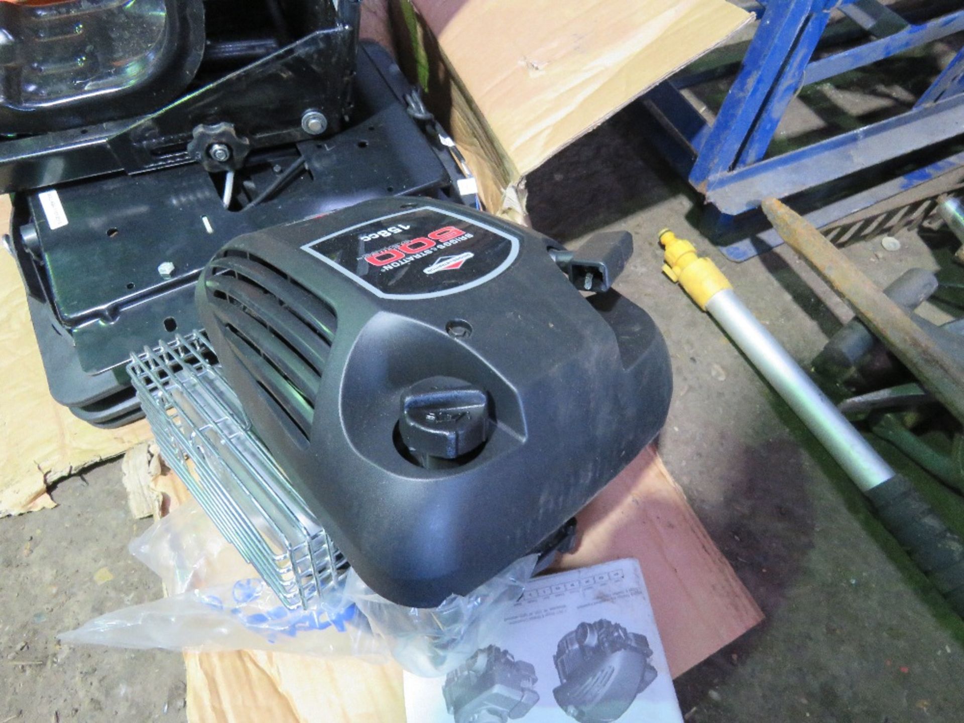 Briggs & Stratton 500 Series 158cc Bedienungsanleitung BRIGGS AND STRATTON 500 158CC LAWNMOWER ENGINE, UNUSED. SOURCED FROM
