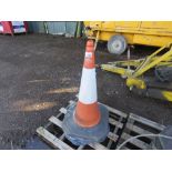 3X HEAVY DUTY ROAD CONES. THIS LOT IS SOLD UNDER THE AUCTIONEERS MARGIN SCHEME, THEREFORE NO VAT