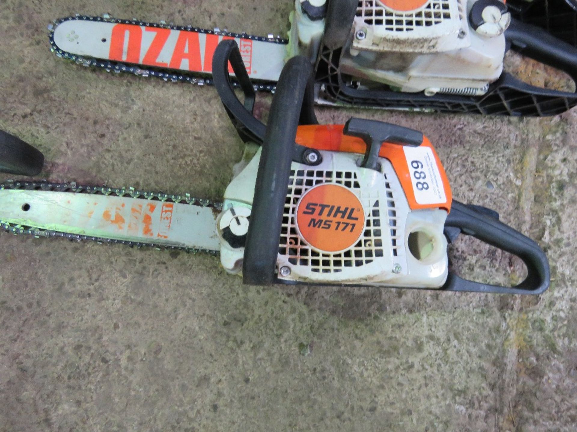 STIHL PETROL ENGINED CHAINSAW MODEL MS171.