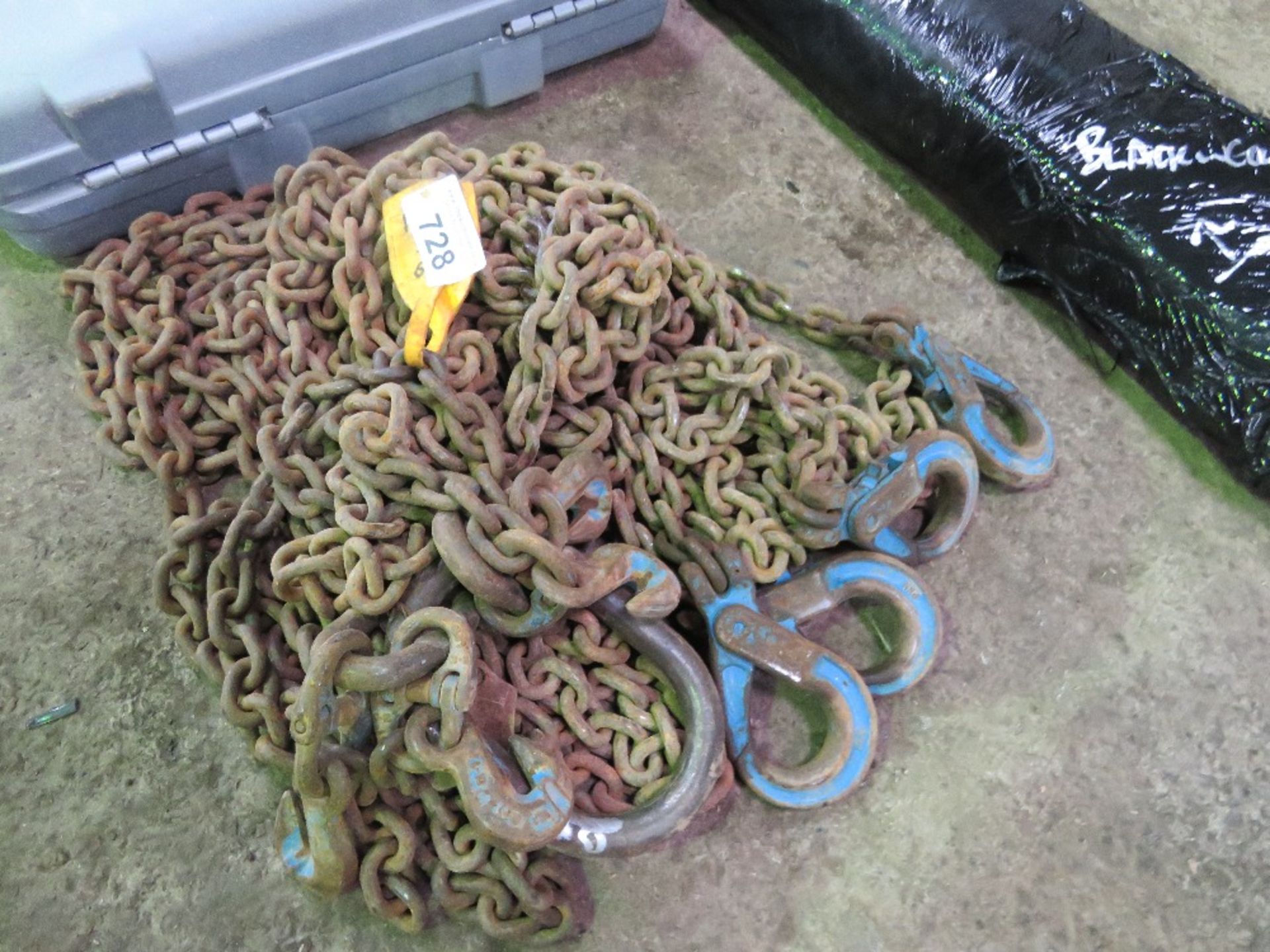 4 LEGGED LIFTING CHAINS WITH SHORTENERS. 18FT LENGTH APPROX. THIS LOT IS SOLD UNDER THE AUCTIONE - Image 2 of 2