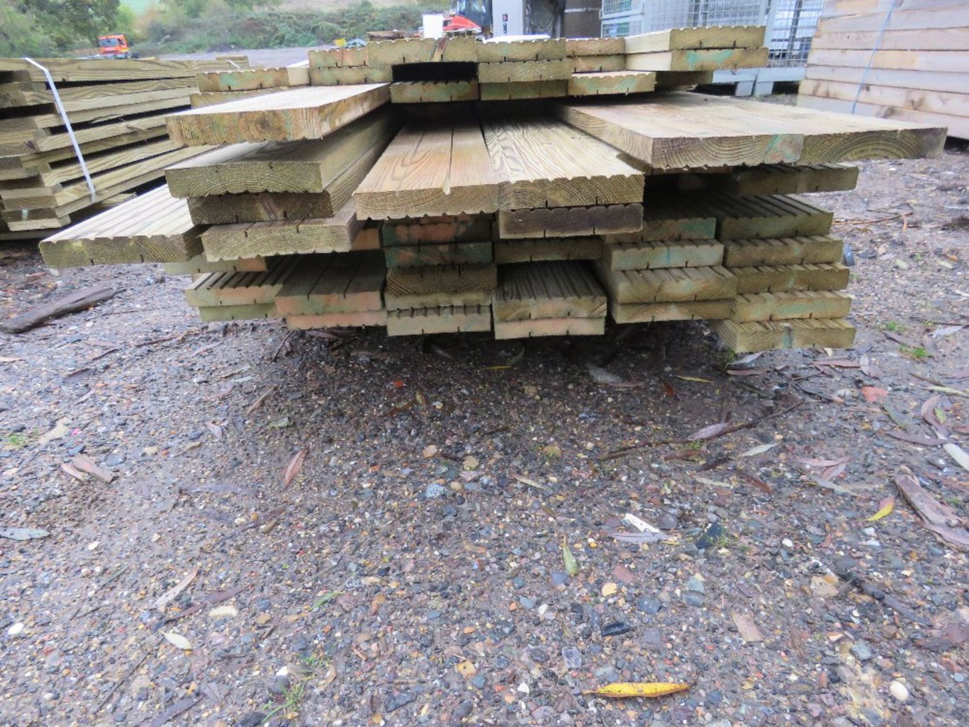 LARGE PACK OF TREATED DECKING BOARDS 3.6M-4.7M LENGTH X 150MM X 30MM APPROX. - Image 3 of 4
