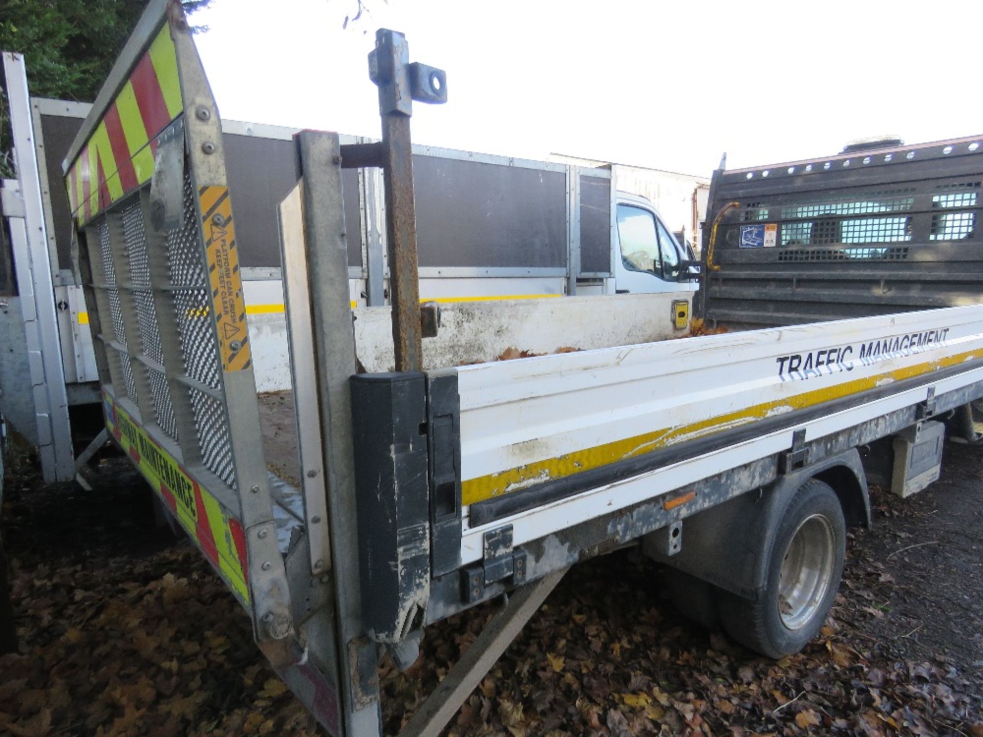 FORD TRANSIT 350 TWIN WHEEL 3.5TONNE DROP SIDE TRUCK REG:GF66 EJN 198,910 REC MILES. MOT 01/12/23. 2 - Image 10 of 11