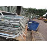 BUNDLE OF 19NO METAL CROWD BARRIERS. THIS LOT IS SOLD UNDER THE AUCTIONEERS MARGIN SCHEME, THEREF