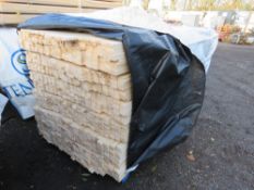 EXTRA LARGE PACK OF UNTREATED VENETIAN TIMBER CLADDING SLATS. 1.83M LENGTH X 45MM X 17MM APPROX.