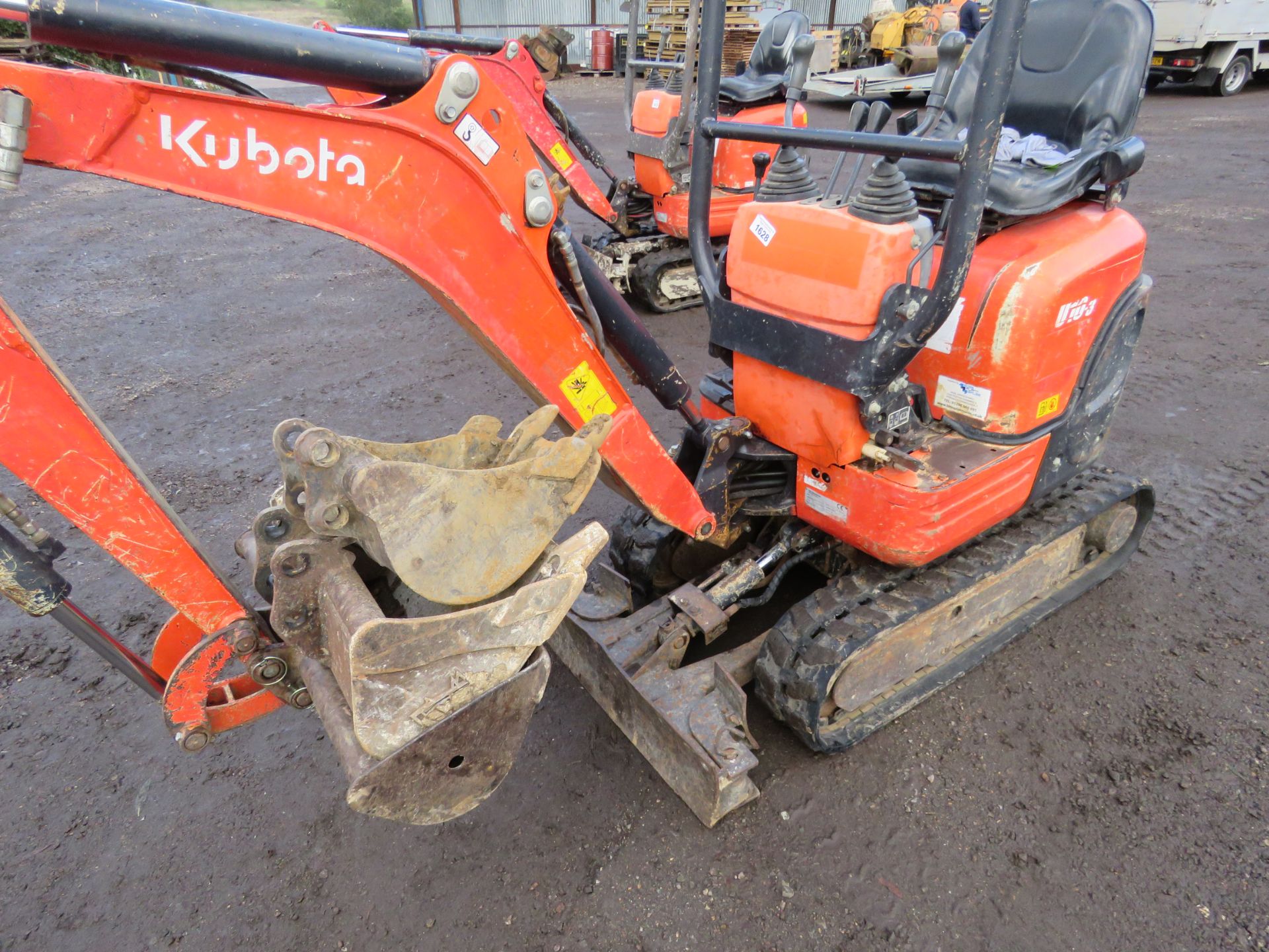 KUBOTA U10-3 MICRO EXCAVATOR WITH 3NO BUCKETS. 2503 REC HOURS. YEAR 2016 BUILD. SN:25787. DIRECT FRO - Image 10 of 10