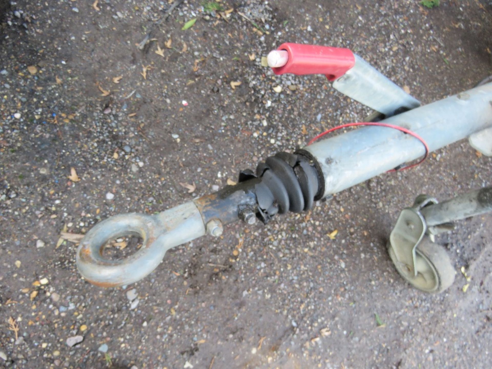 VT1 LIGHTING TOWER WITH KUBOTA ENGINE. WHEN TESTED WAS SEEN TO RUN BUT NOT PRODUCE POWER? - Image 3 of 9