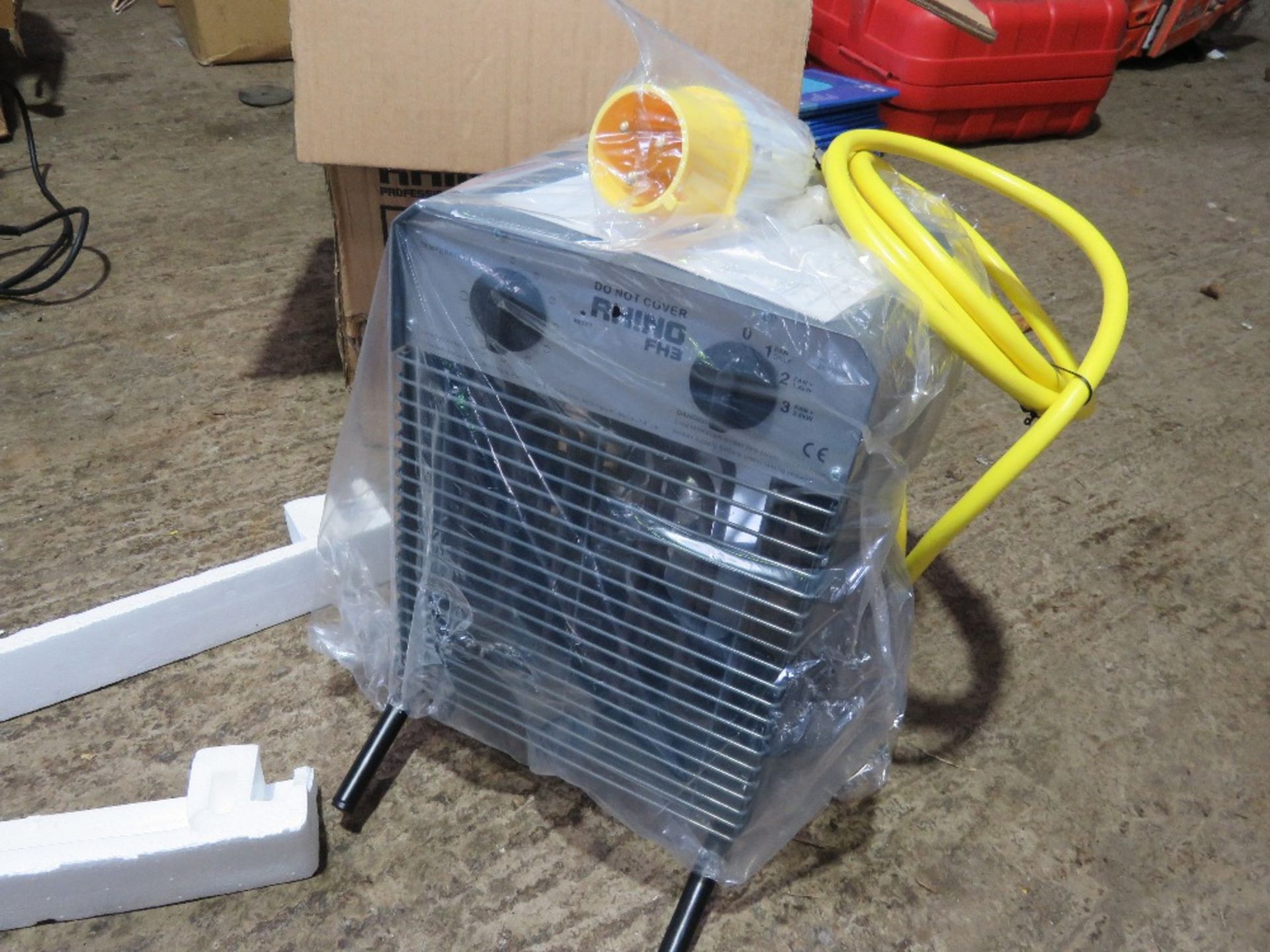 RHINO 110V FAN HEATER, LITTLE USED.