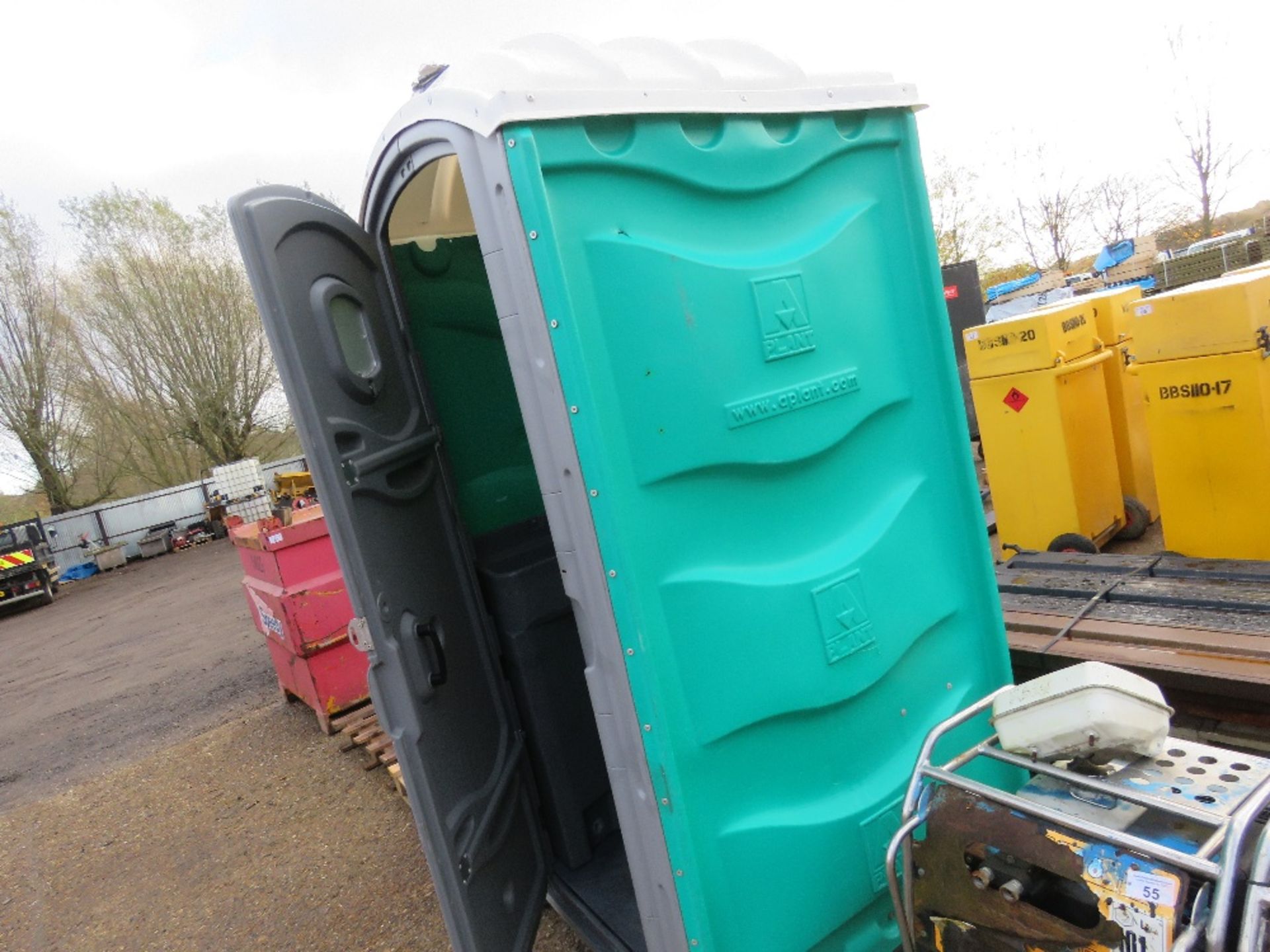 PORTABLE SITE TOILET. - Image 4 of 6