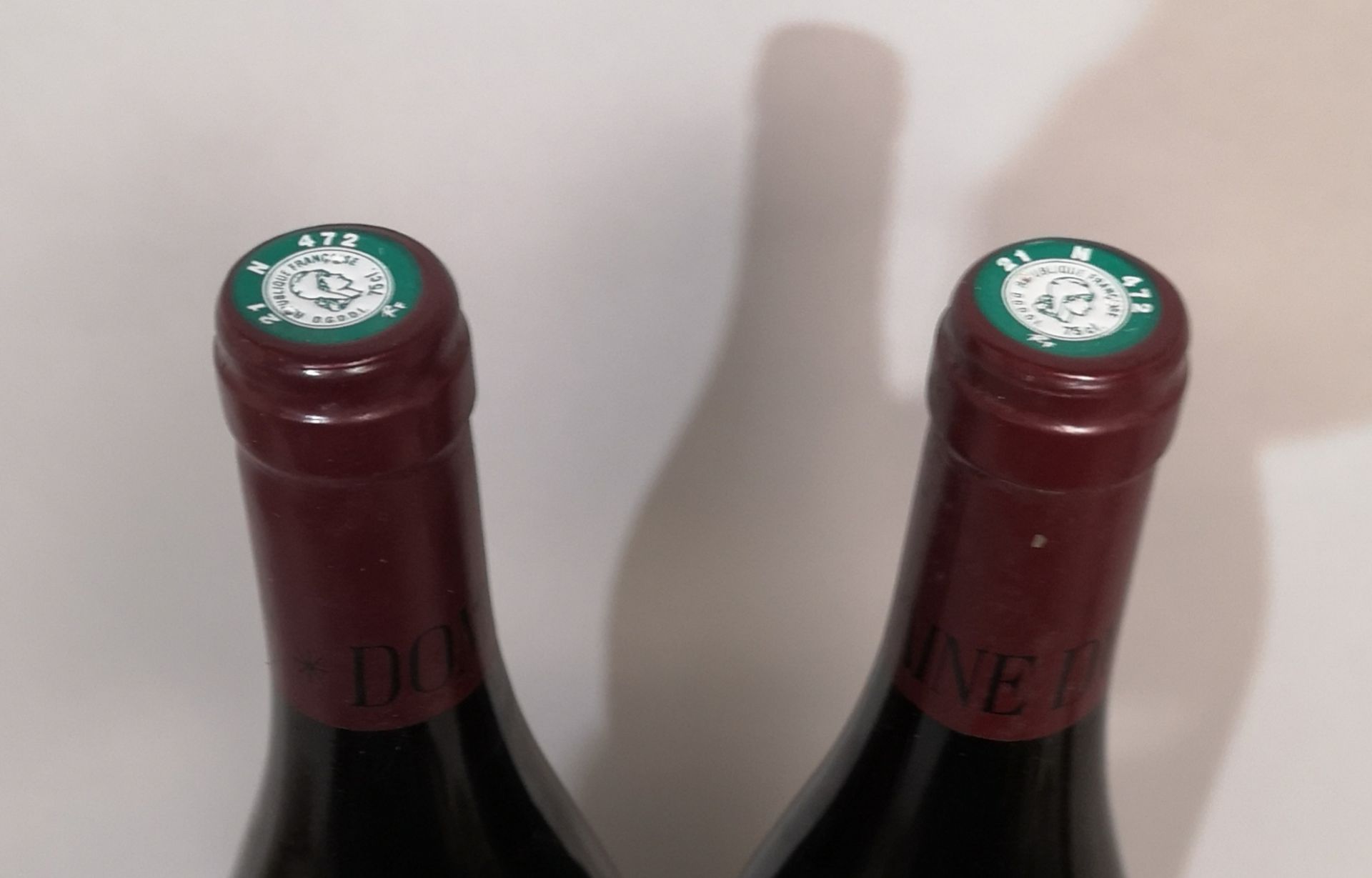 bottles MOREY SAINT-DENIS - Domaine DUJAC 2012.
 Labels slightly stained. - Bild 2 aus 2