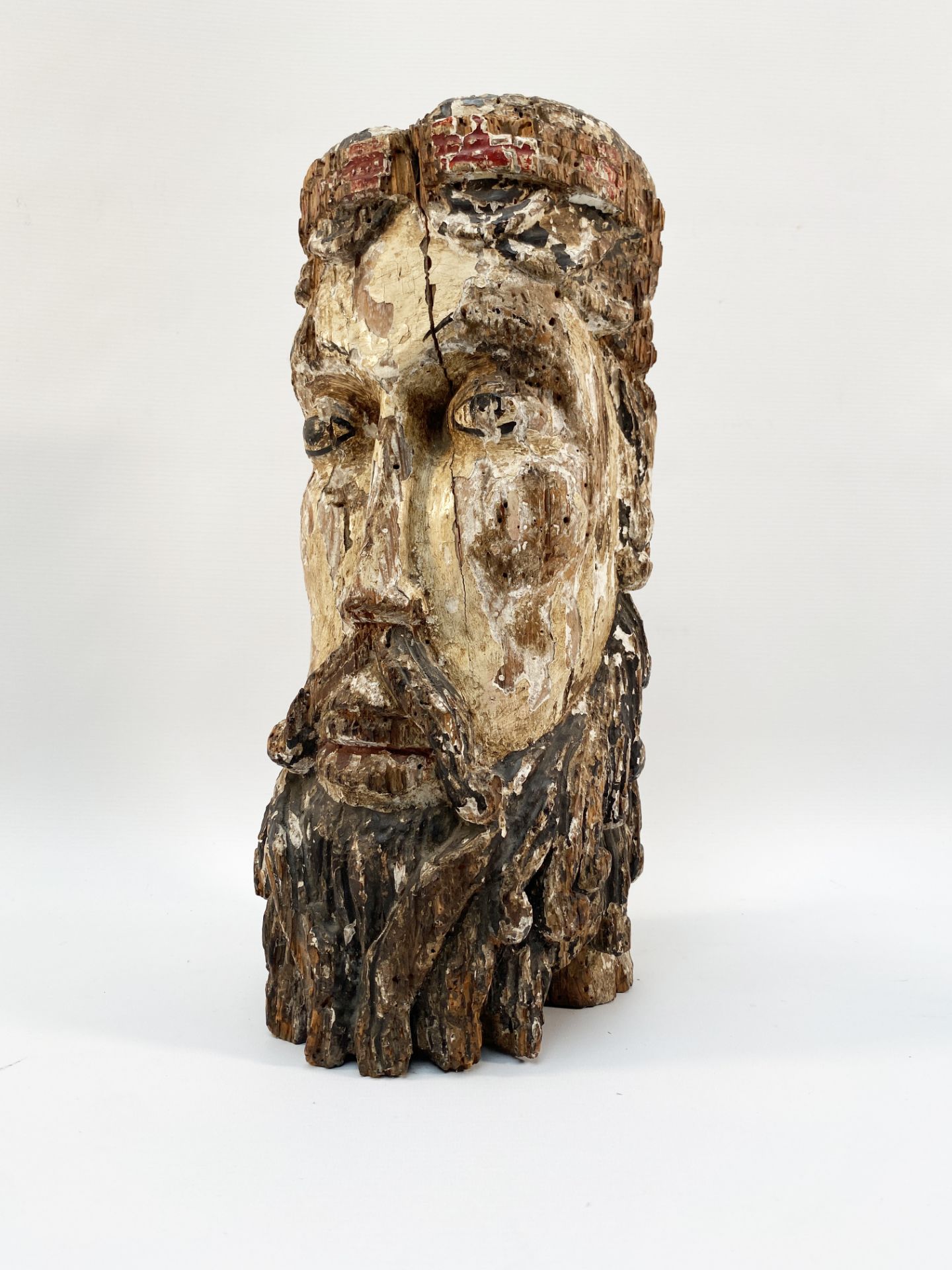 Popular work of the 20th century § VMHead of Christ with beard, in polychrome carved woodenH .: 41 c - Image 2 of 4