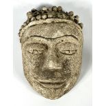 Buddha headReconstituted stoneXXth century workH .: 17 cm.L .: 12 cm.