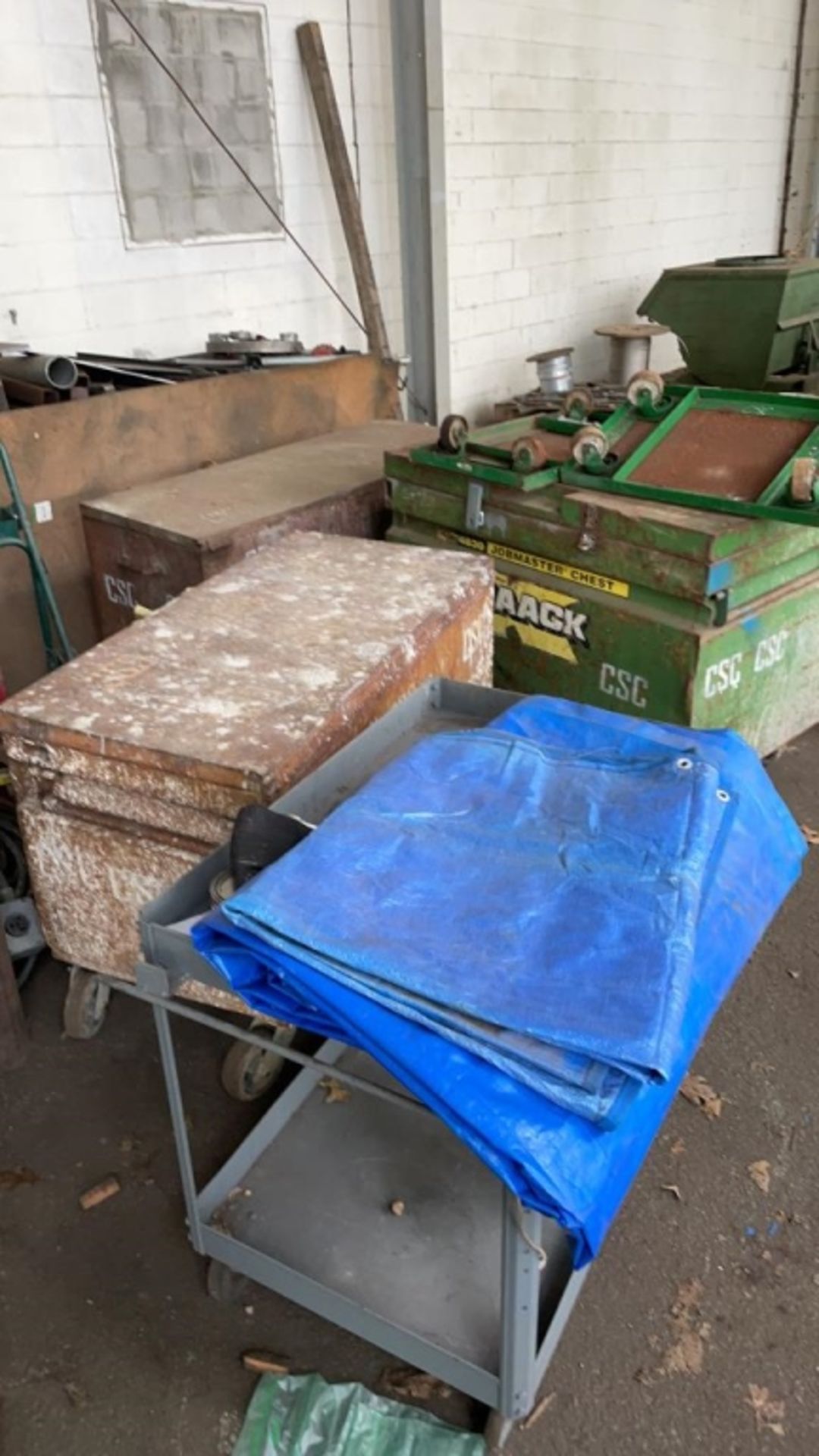 Job boxes, Carts, Metal, Wire, Tables