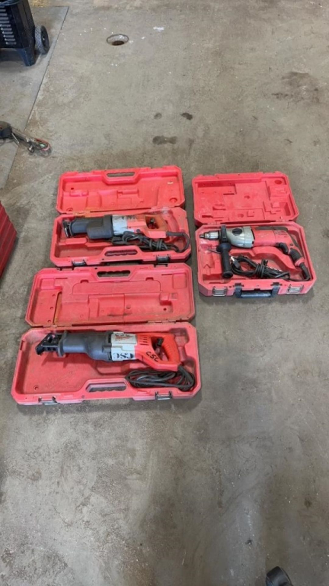 Milwaukee Power Tools