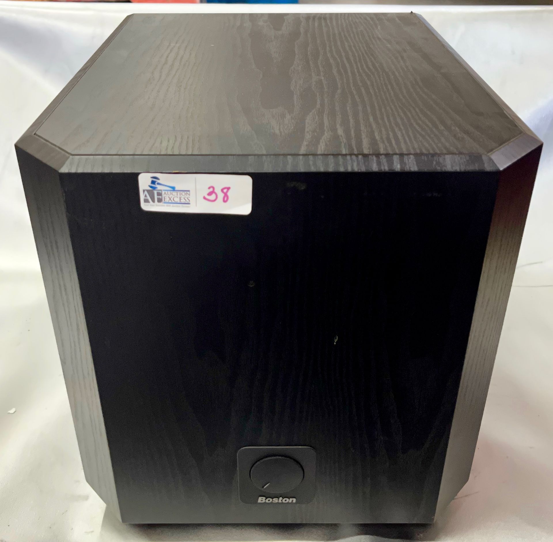BOSTON ACOUSTIC PV700 POWERED SUBWOOFER