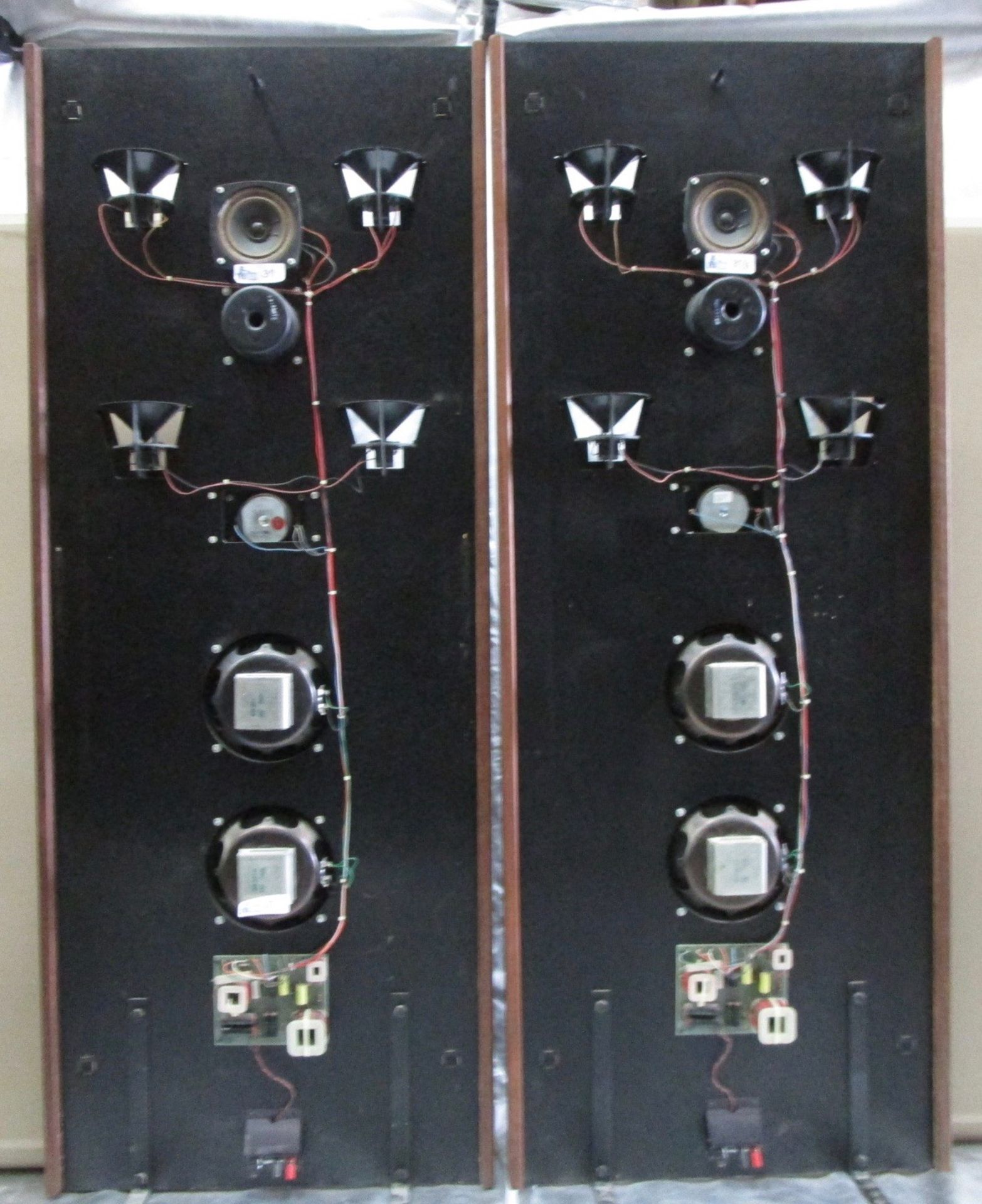 PHASE LINEAR ANDROMEDA III LOUDSPEAKER SYSTEM - Image 11 of 16