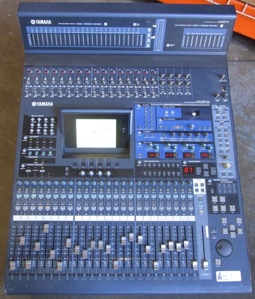 Post Production, Computer, and Vintage Electronic Auction