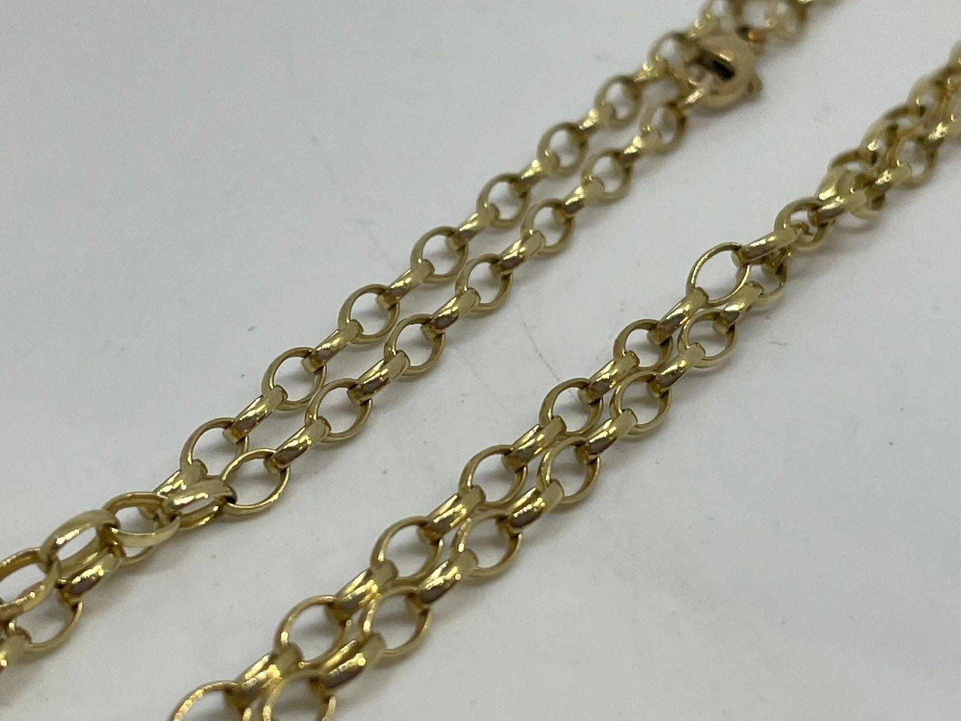 9ct gold oval belchar chain